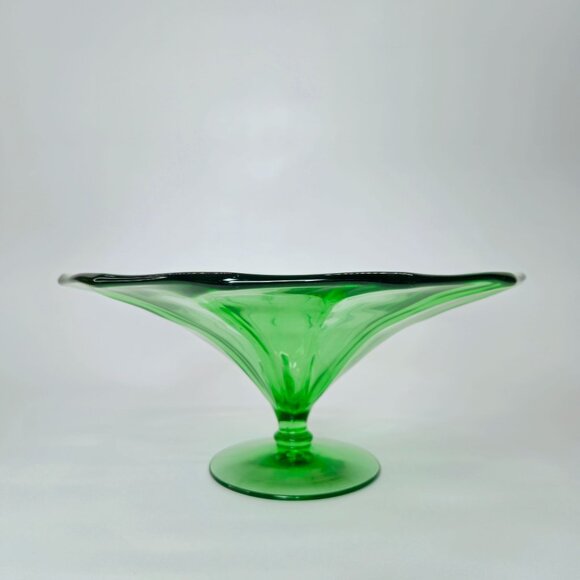 VTG Fostoria #2398 Cornucopia Bowl Green Uranium Depression Glass Pedestal w/ Sw - Picture 3 of 6